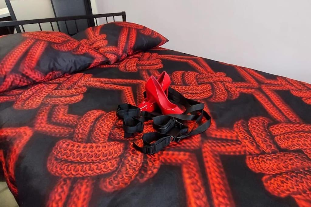 Pokoj Tylko Dla Doroslych Momenti Piccanti Katowice Extérieur photo